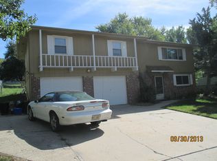 8701 S 46th St, Omaha, NE 68157