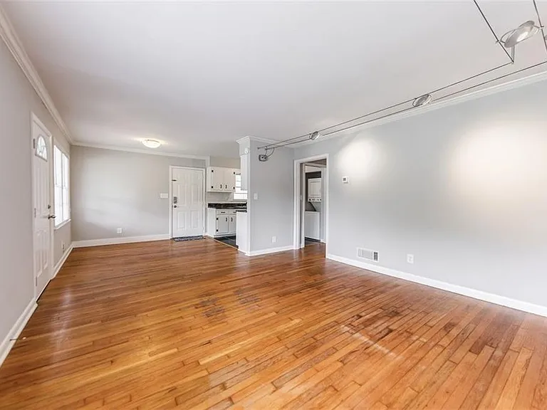 1582 Lincoln Ave SE — Photo 14