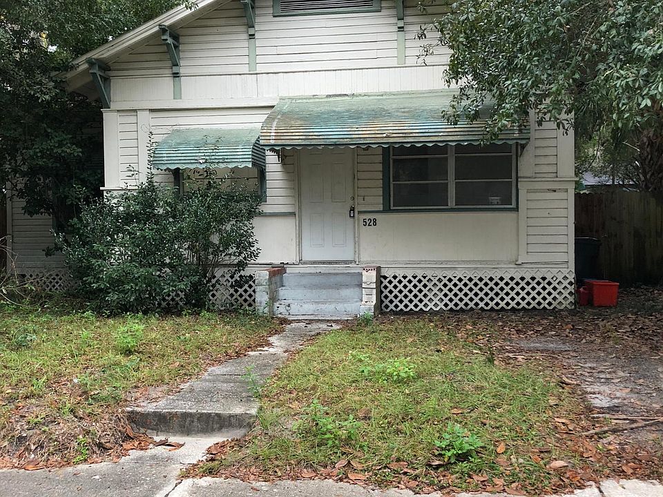 1st image of 528 SE 15th St
