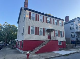 148 Maxfield St APT 3, New Bedford, MA 02740