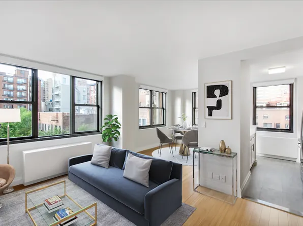 155 East 31st Street image 1 of 13