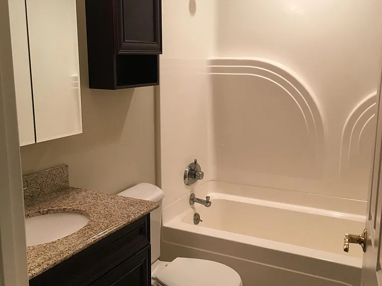 Main floor full bath (centrally located to all three main fl