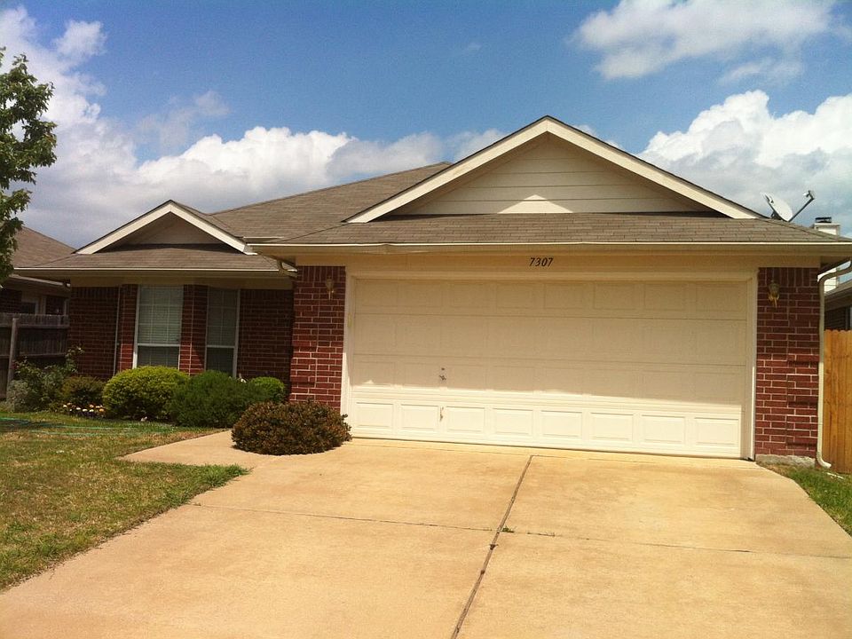 1st image of 7307 Fossil Lake Dr