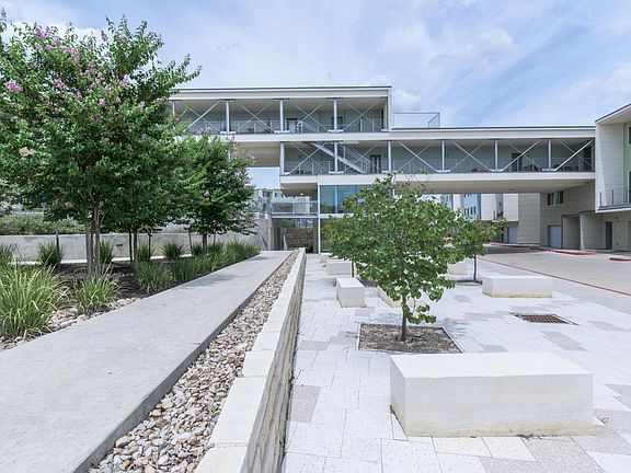 5th image of 604 N Bluff Dr Unit 154