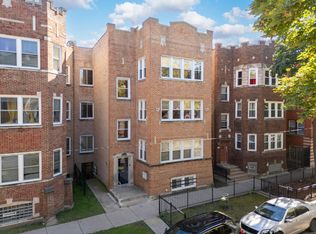 7025 S Chappel Ave, Chicago, IL 60649