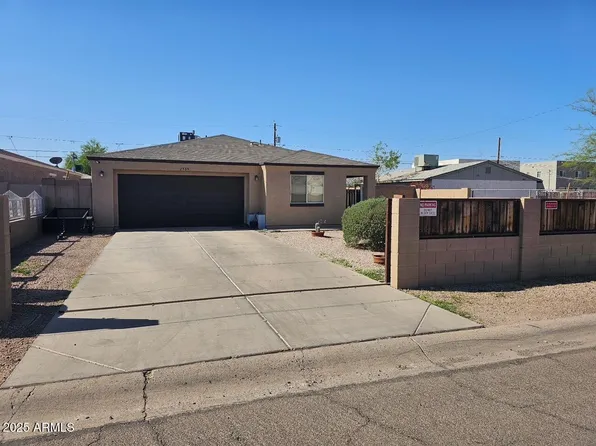 2535 E PUEBLO Avenue, Phoenix, AZ 85040