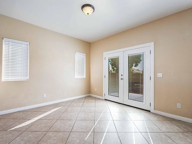 2921 Bayliner Ave — Photo 12
