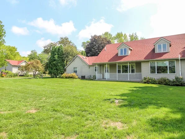 N2696 Banker ROAD, Fort Atkinson, WI 53538