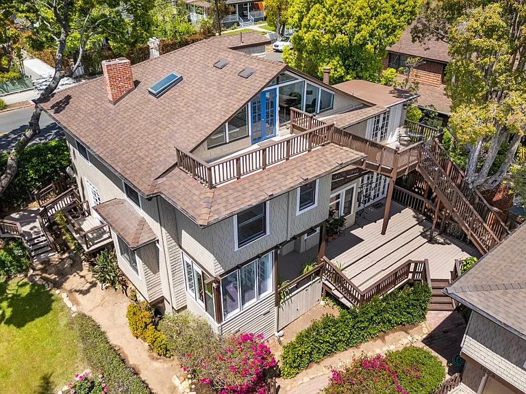 402 E Valerio St — Photo 1