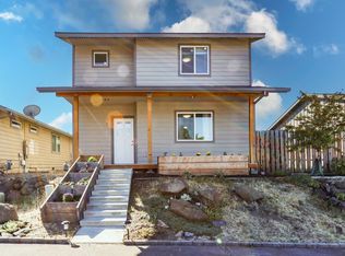 1436 E 11th St, The Dalles, OR 97058