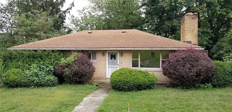 1st image of 8 Westwood Dr