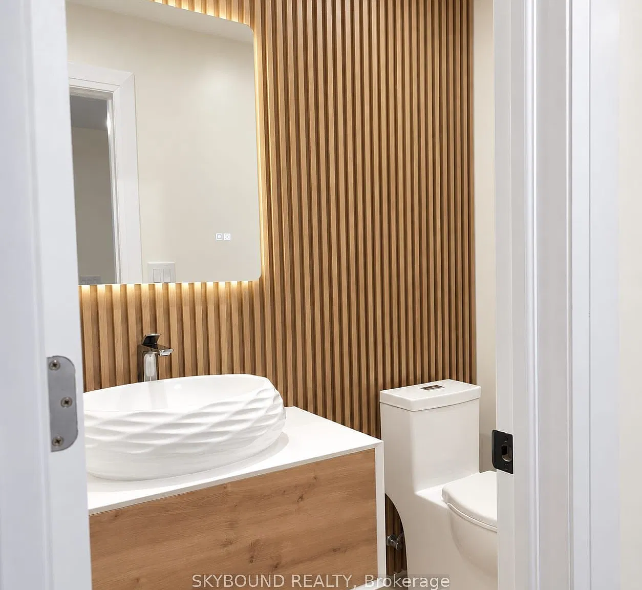 3 bed, $3,000 — Photo 3