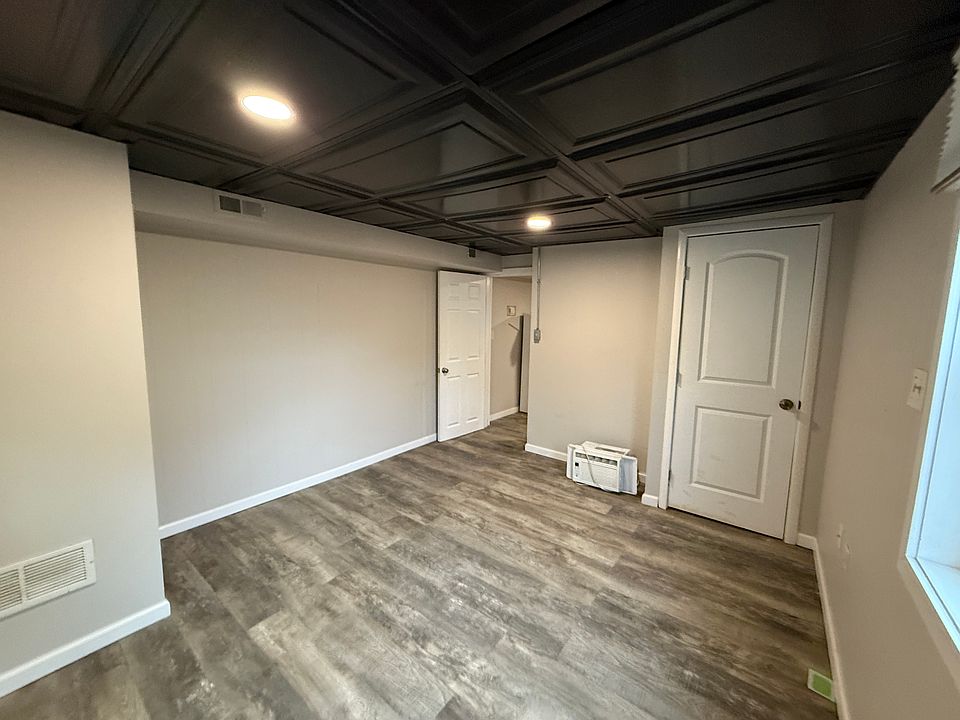 1st image of 172 Van Voast Ave APT B