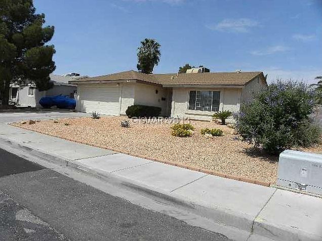 1st image of 5465 Oxbow St #0