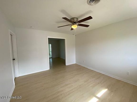 2nd image of 441 McGuire Cir