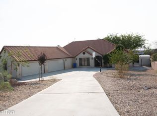 13730 Choco Rd, Apple Valley, CA 92307