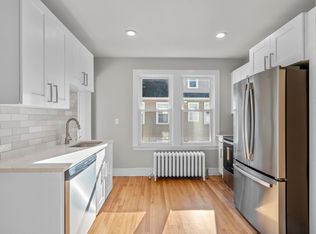54 Maplewood Ave #2, West Hartford, CT 06119