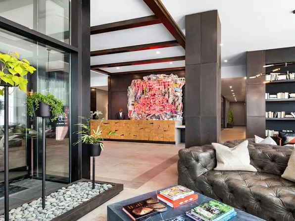 475 Clermont Avenue image 19 of 23