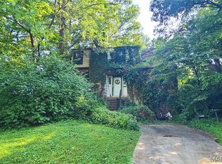 630 County Hills Dr, Saint Louis, MO