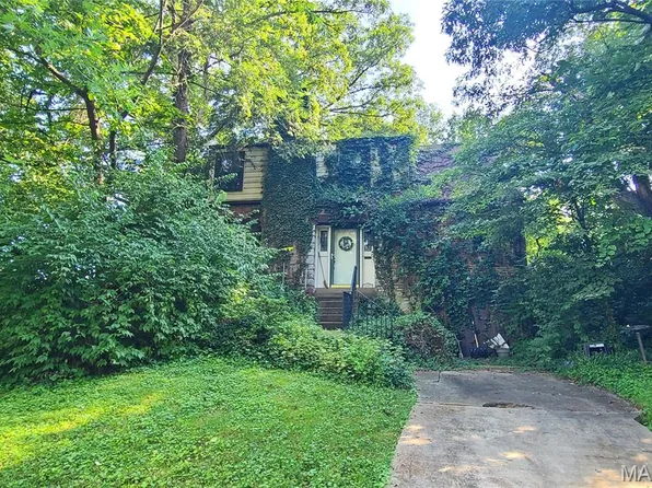 630 County Hills Dr, Saint Louis, MO 63119