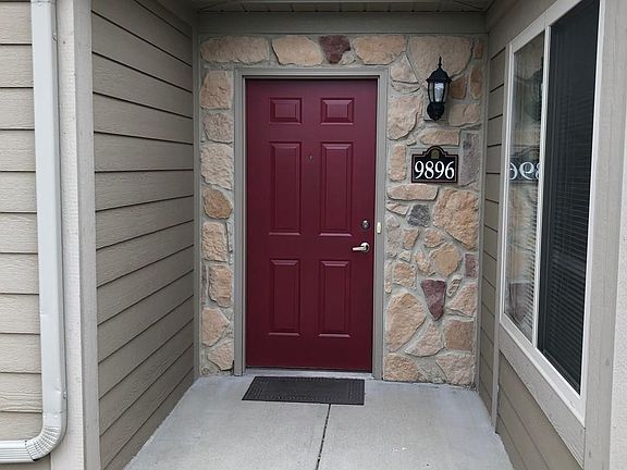 3rd image of 9896 Connor Lake Cir