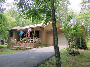 1395 E Alpine Dr, Terra Alta, WV