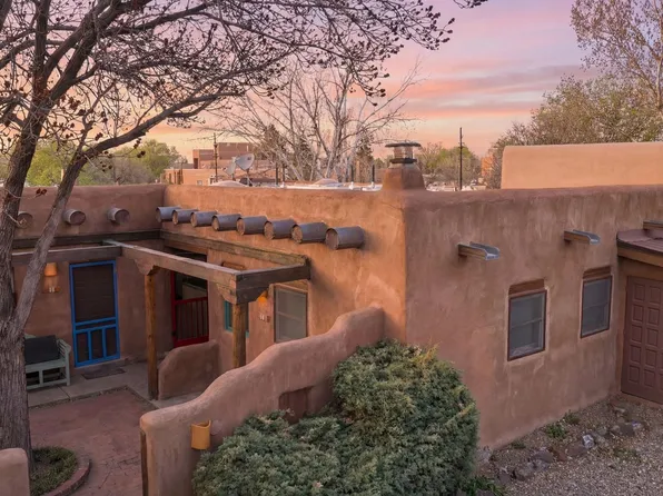 110 Padre Martinez Ln W Unit 9, Taos, NM 87571