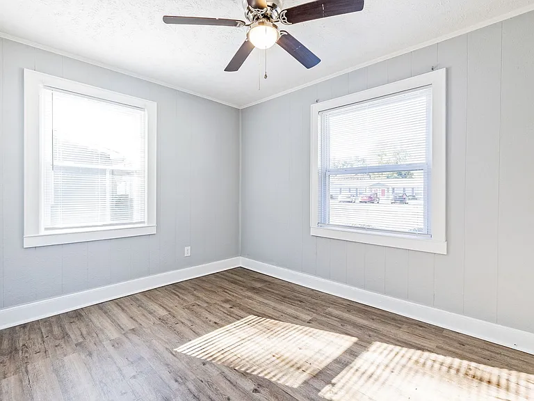100-123 Sycamore Ct — Photo 11