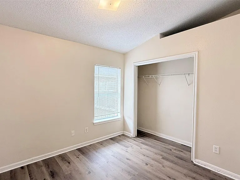 4626 Callery Creek Dr — Photo 10