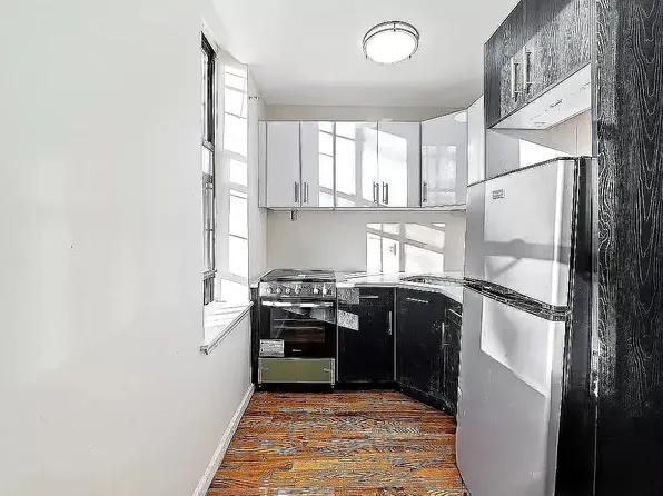 44 Malcolm X Blvd APT 4, Brooklyn, NY 11221