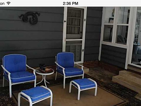 covered sitting area