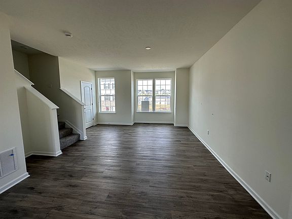 2nd image of 720 Mulligan Ct