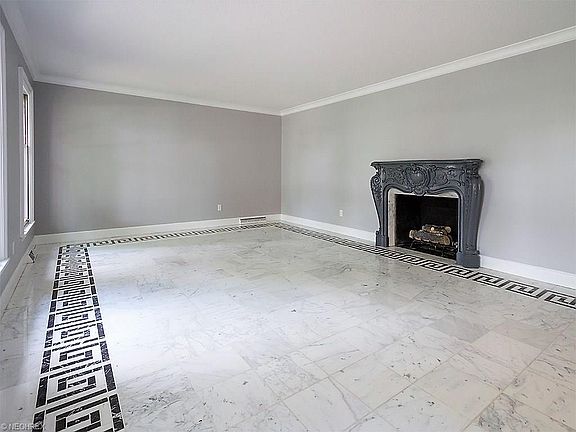 5th image of 3609 Plum Brook Cir