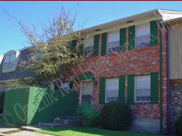 1634 Barak Ln #A, Bryan, TX 77802