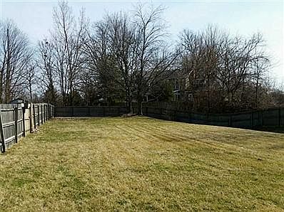 3rd image of 6079 Pillory Dr