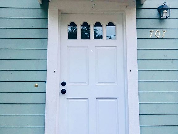 2nd image of 707 E Military St