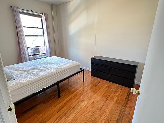 3rd image of 7902 Bay Pkwy #2