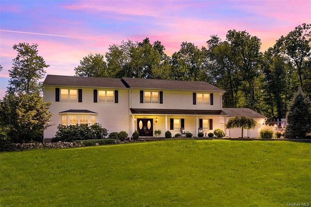7 Tall Oaks Lane, New City, NY 10956 Zillow