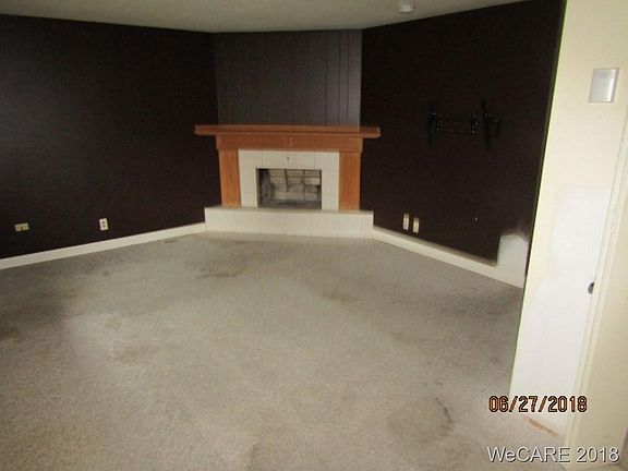 2nd image of 713 Mackenzie Dr