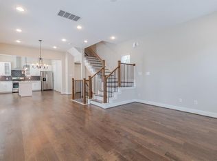 1226 W 17th St, Houston, TX 77008