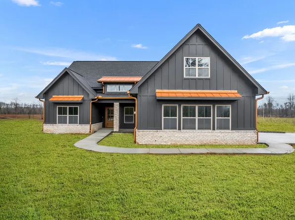 204 Beartown Rd, Loretto, TN 38469