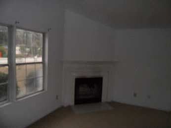2nd image of 879 Morrow Rd