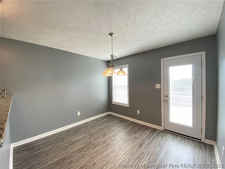 117 Scranton Ct — Photo 7
