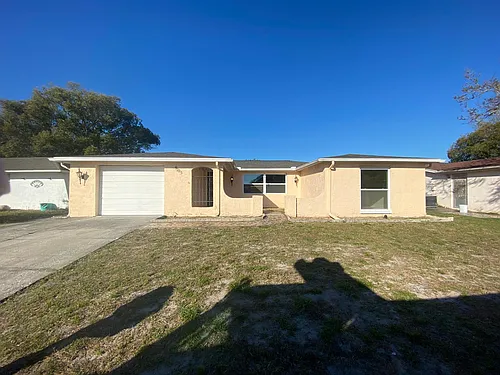 9105 Hermitage Ln Photo 1