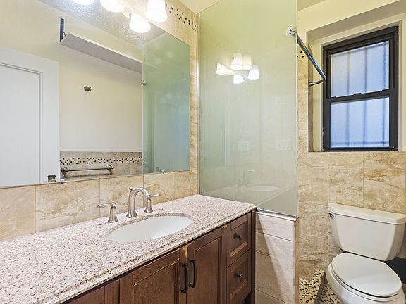 3rd image of 414 W 121st St