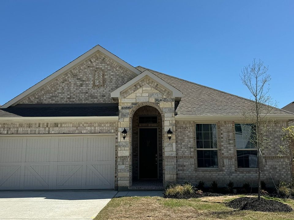 1st image of 3113 Lionsgate Dr