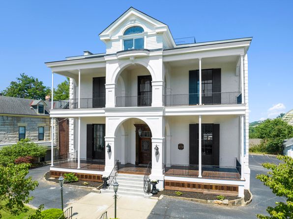 335 E 3rd St, Newport, KY 41071