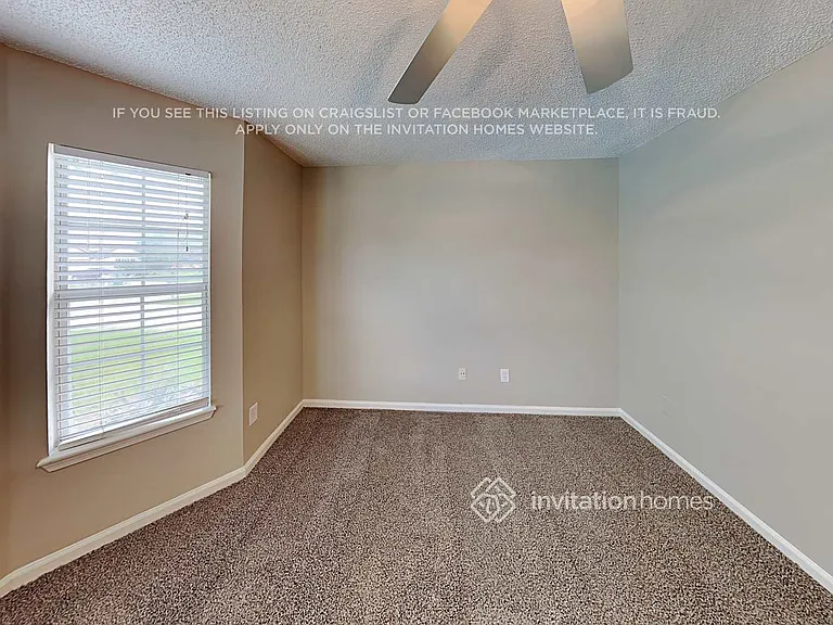 1511 Beecher Ln — Photo 12