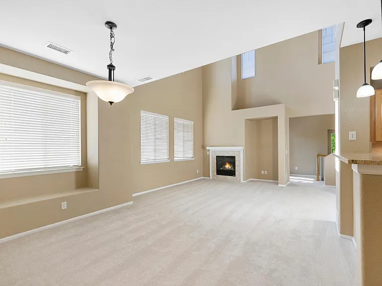 10573 Parkington Ln — Photo 12