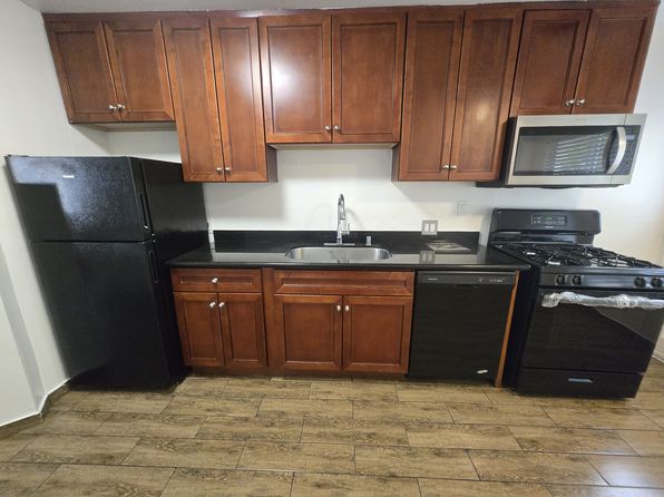 477 Bancroft Ave APT J